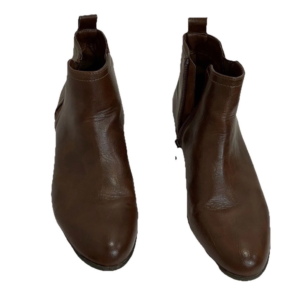 Michael Shannon, Side Zip, Round Toe Boots, Size 7 Brown